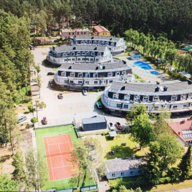 Apartament Agnmar โปเบียโรโว ภายนอก รูปภาพ